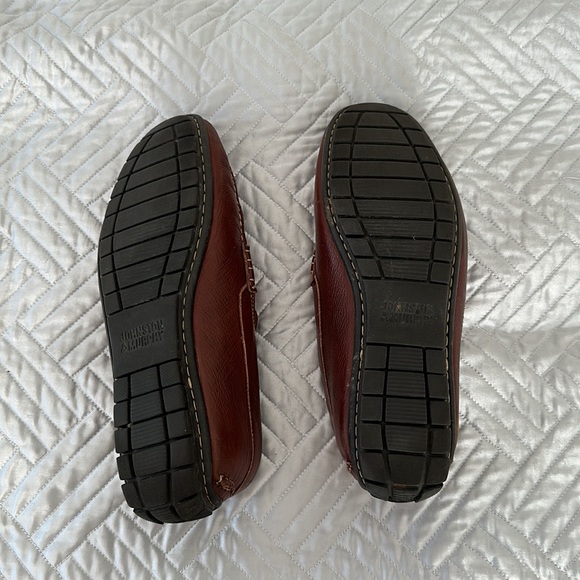 Men’s Johnston & Murphy Brown Leather Loafers - Picture 7 of 10